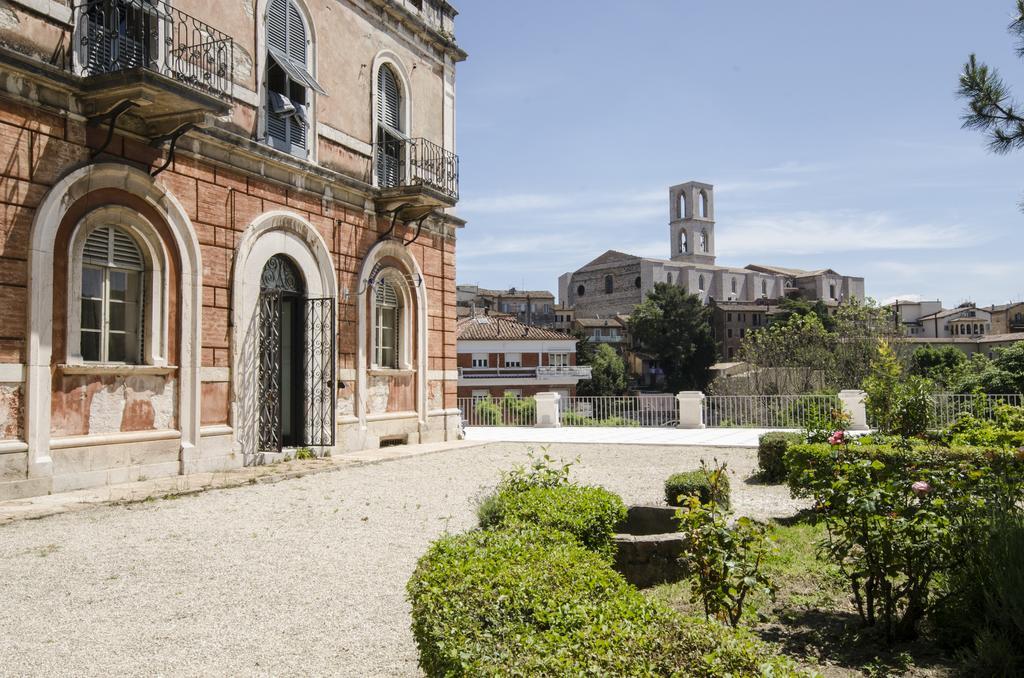 Hotel Iris Perugia Exterior foto